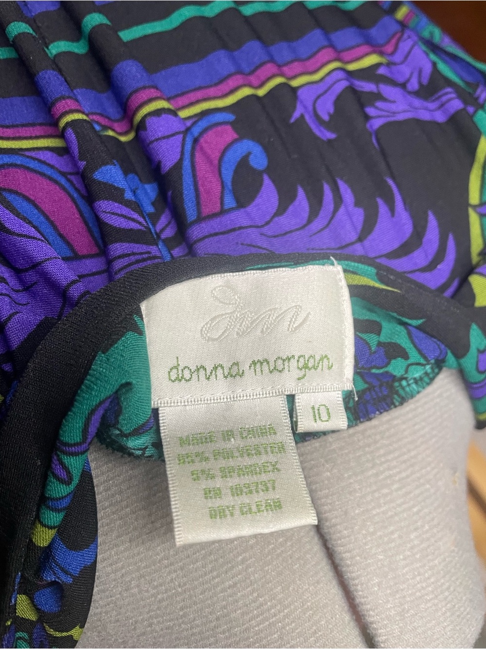 Donna Morgan Black, Green & Purple Printed Long Sleeve Sheath Dress - Picture 3 of 3
